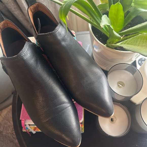 Bueno Vale Bootie Size 7.5/38 - Picture 6 of 9